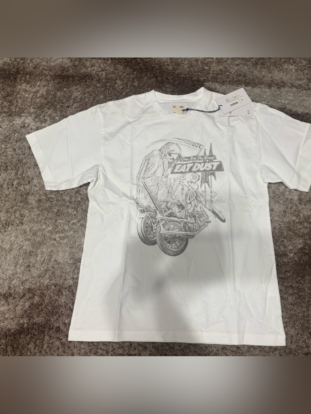 Eat dust basic t shirt with print